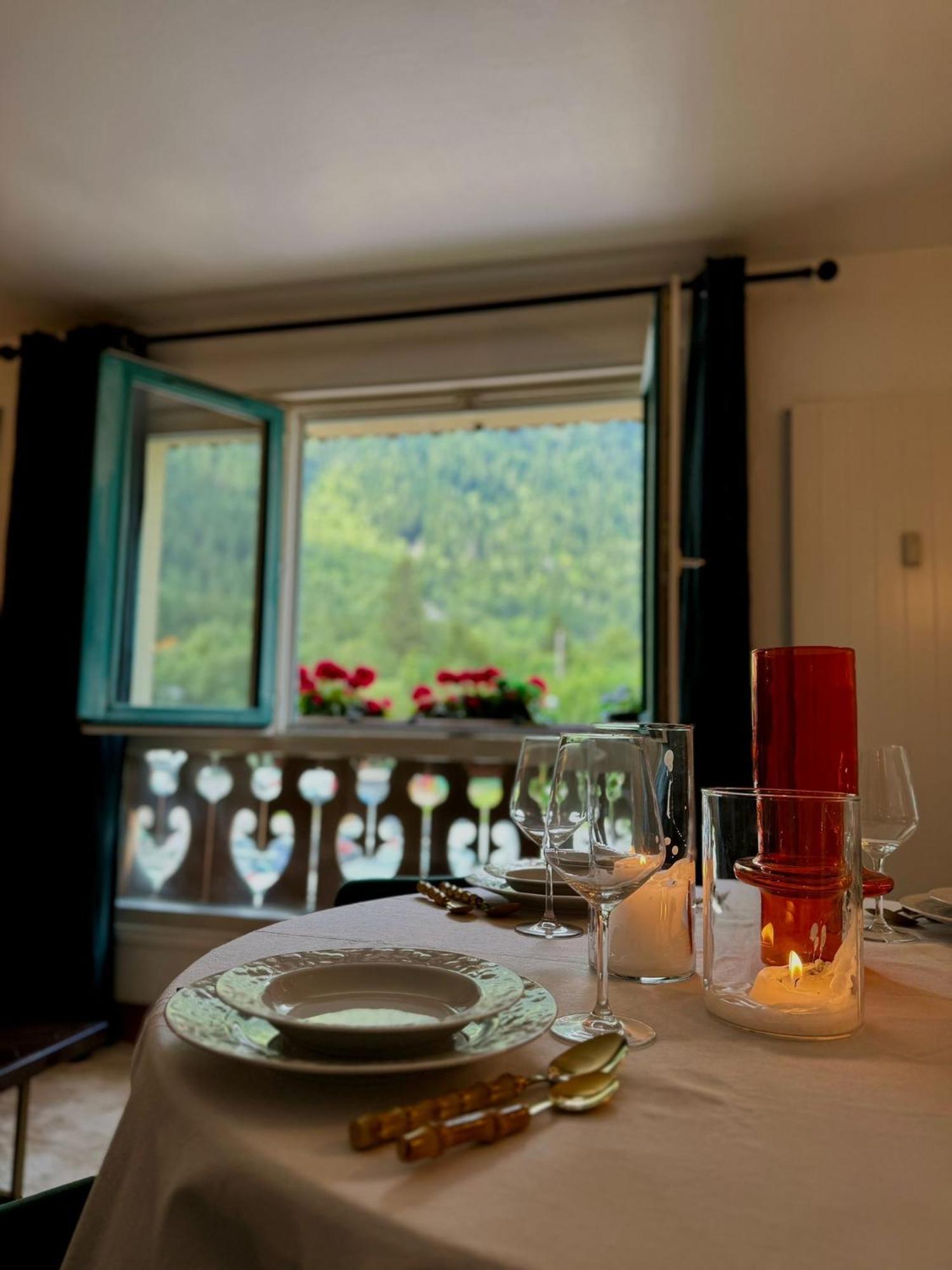 Le Petit Social Home Chamonix Exterior photo